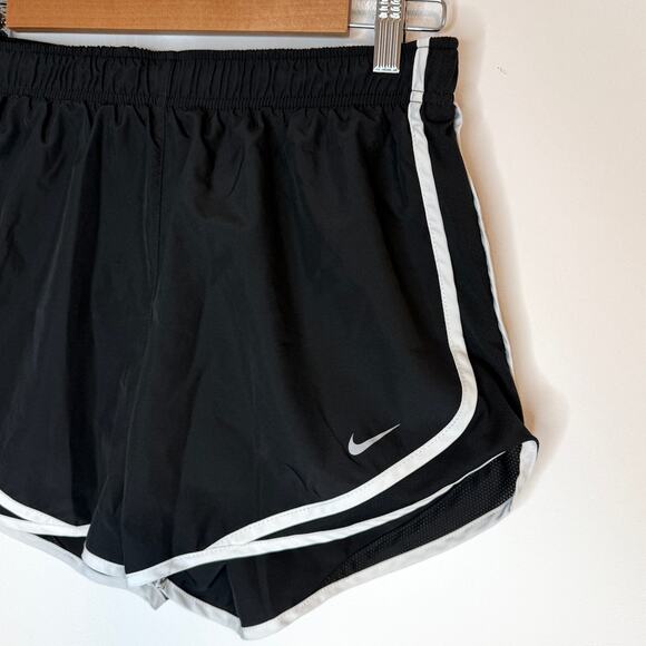 Nike Dri Fit Tempo Shorts In Black White Size Large - Picture 3 of 9